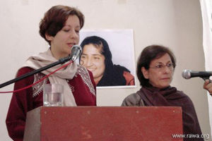 Francesca reads the message of RAWA supporter in Italy, an Iranian supporter of RAWA translates it to Farsi