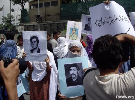 Criminals become united